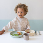 924_Sleeved_Bib_P88_ClassicStripesCamel