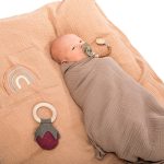 Bedding_Rainbow_muslin_1_500x500-1.jpg